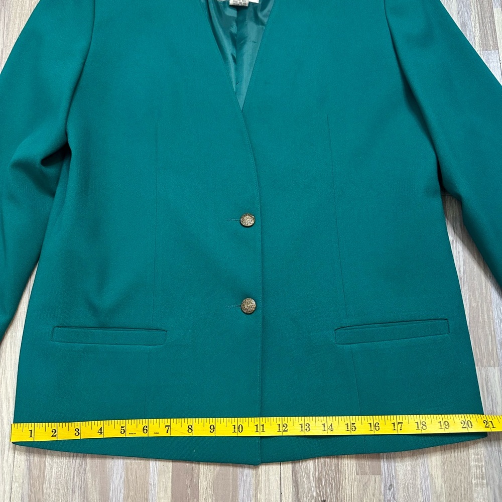 Vintage Collarless Women's Blazer, Size 14 - Picture 2 of 11